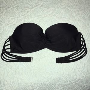 Adorable bikini top!